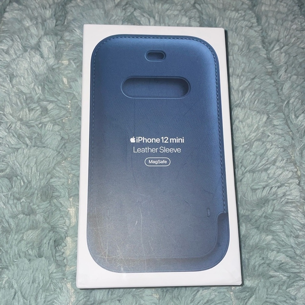 Brand New Iphone12 mini leather sleeve